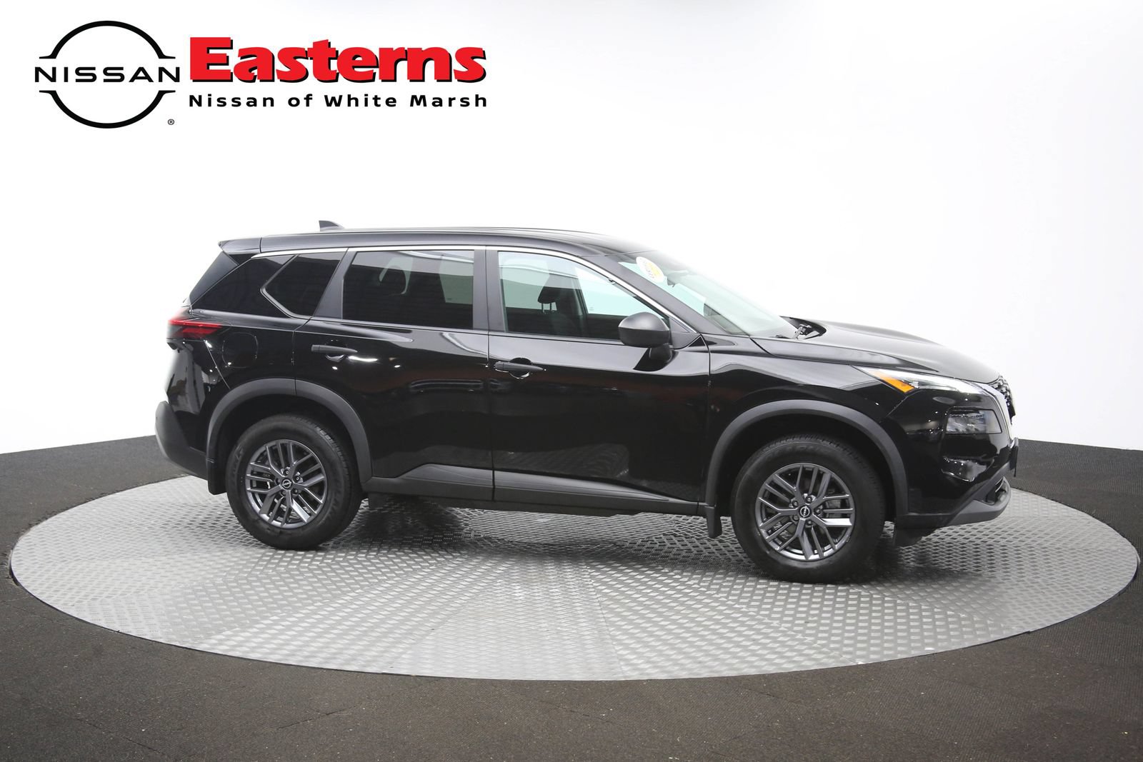 Used 2023 Nissan Rogue S AWD/4WD image 46