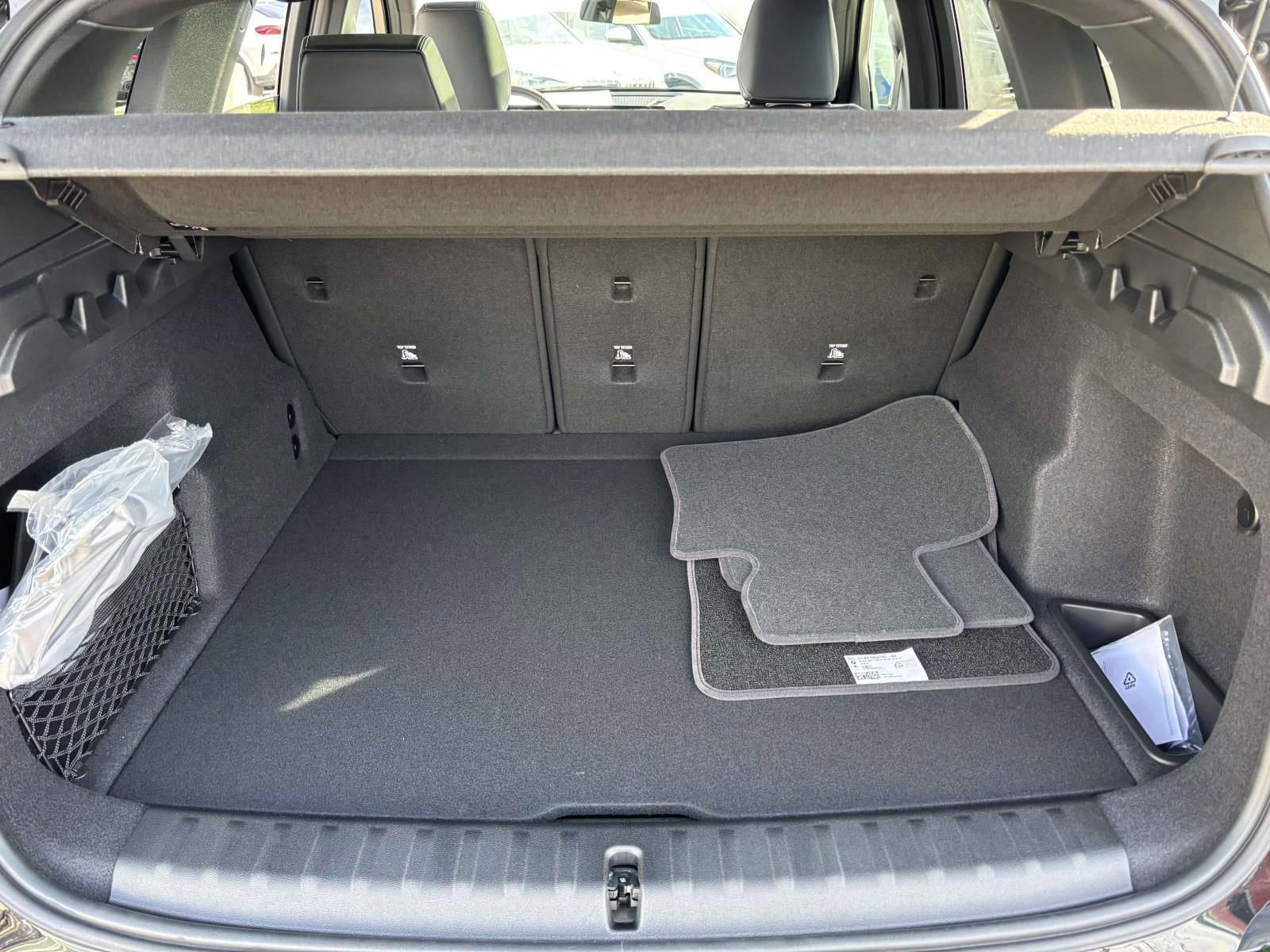 New 2026 BMW X1 xDrive28i w/ Convenience Package image 9