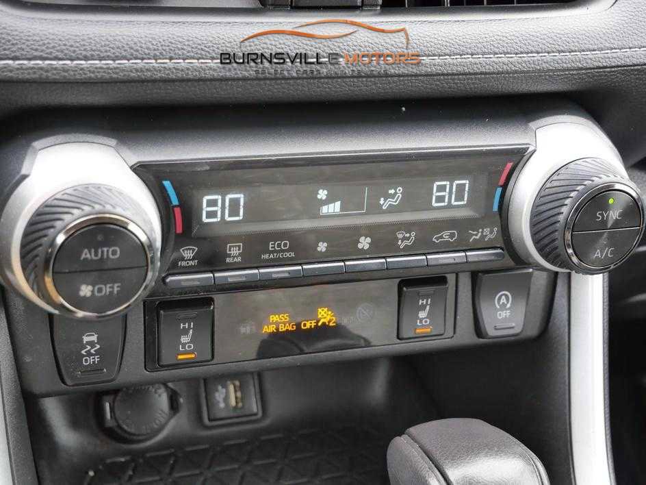 Used 2023 Toyota RAV4 XLE w/ XLE Grade Weather Package AWD/4WD image 21