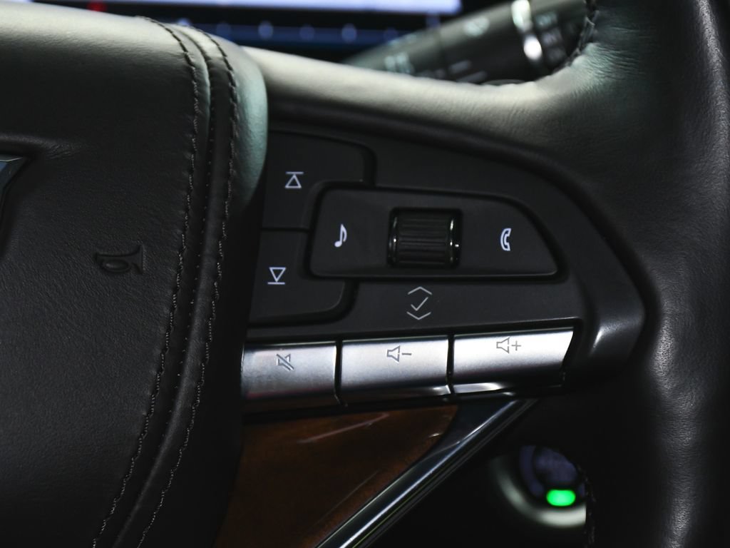 Used 2023 Cadillac Escalade ESV Sport Platinum AWD/4WD image 34