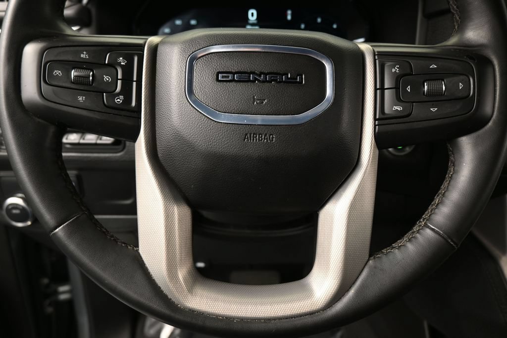 Used 2024 GMC Yukon XL Denali RWD image 40