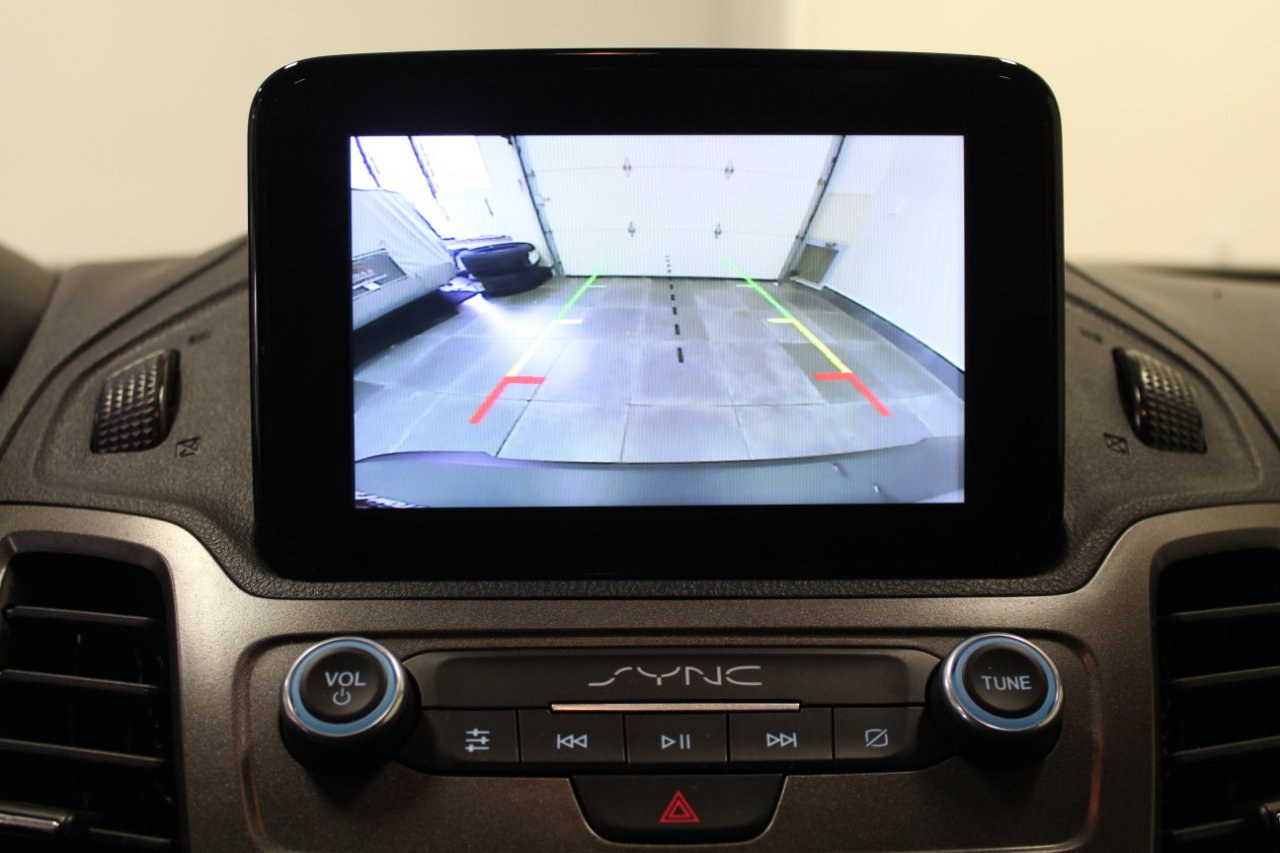 Used 2023 Ford Transit Connect XLT image 13