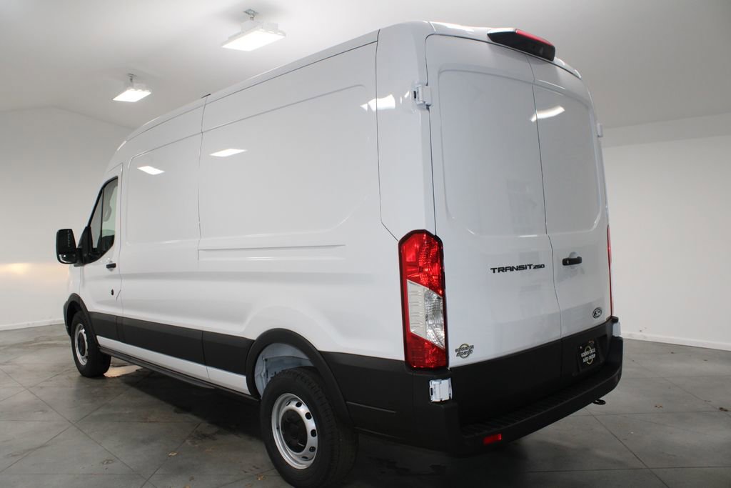 New 2026 Ford Transit 250 148 Medium Roof w/ Load Area Protection Package image 6