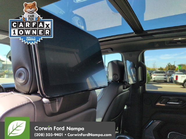 Used 2026 GMC Yukon AT4 Ultimate w/ LPO, Floor Liner Package AWD/4WD image 27