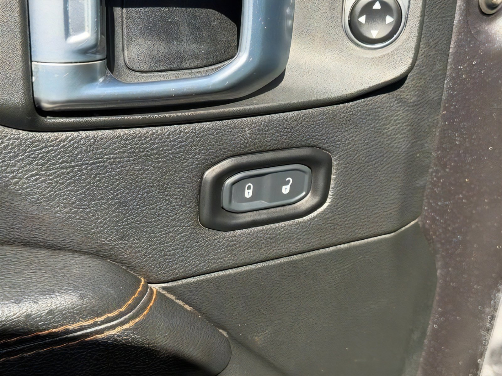 Used 2021 Jeep Gladiator Mojave AWD/4WD image 17