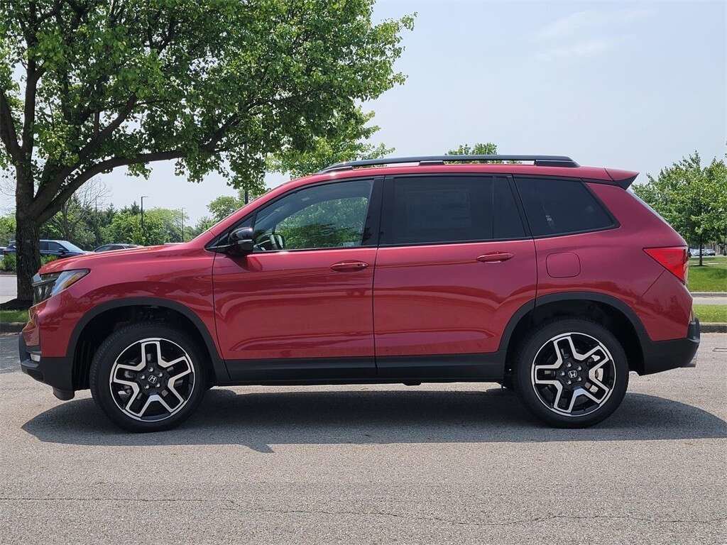 Used 2023 Honda Passport Elite image 19