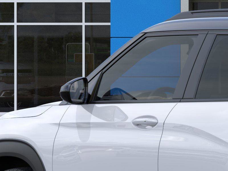 New 2026 Chevrolet TrailBlazer RS w/ Convenience Package FWD image 13