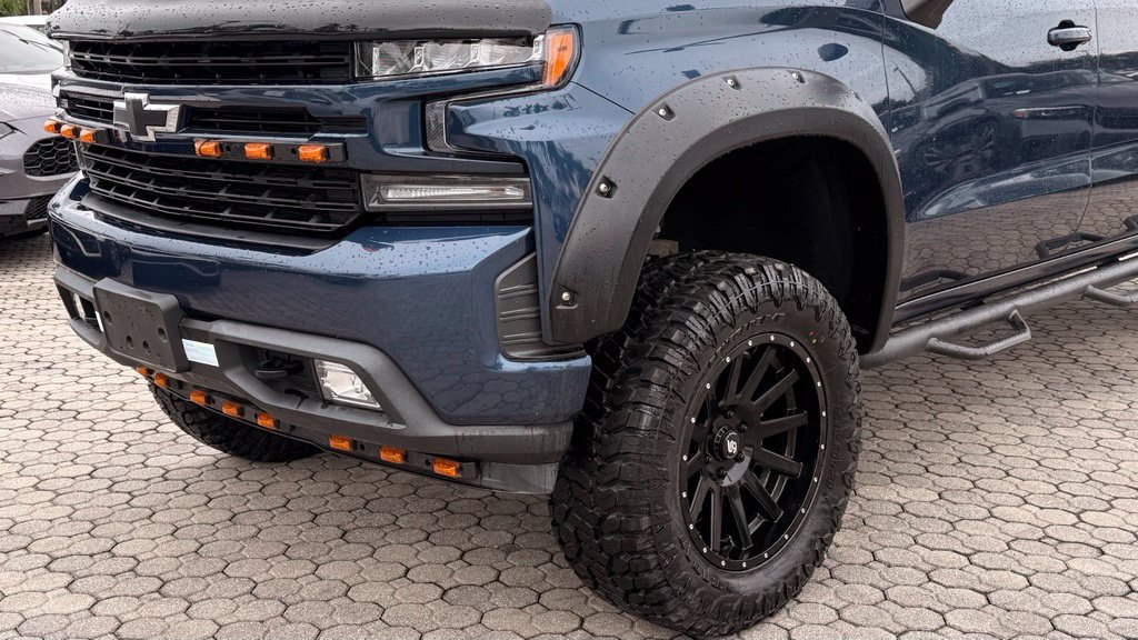 Used 2019 Chevrolet Silverado 1500 RST AWD/4WD image 16