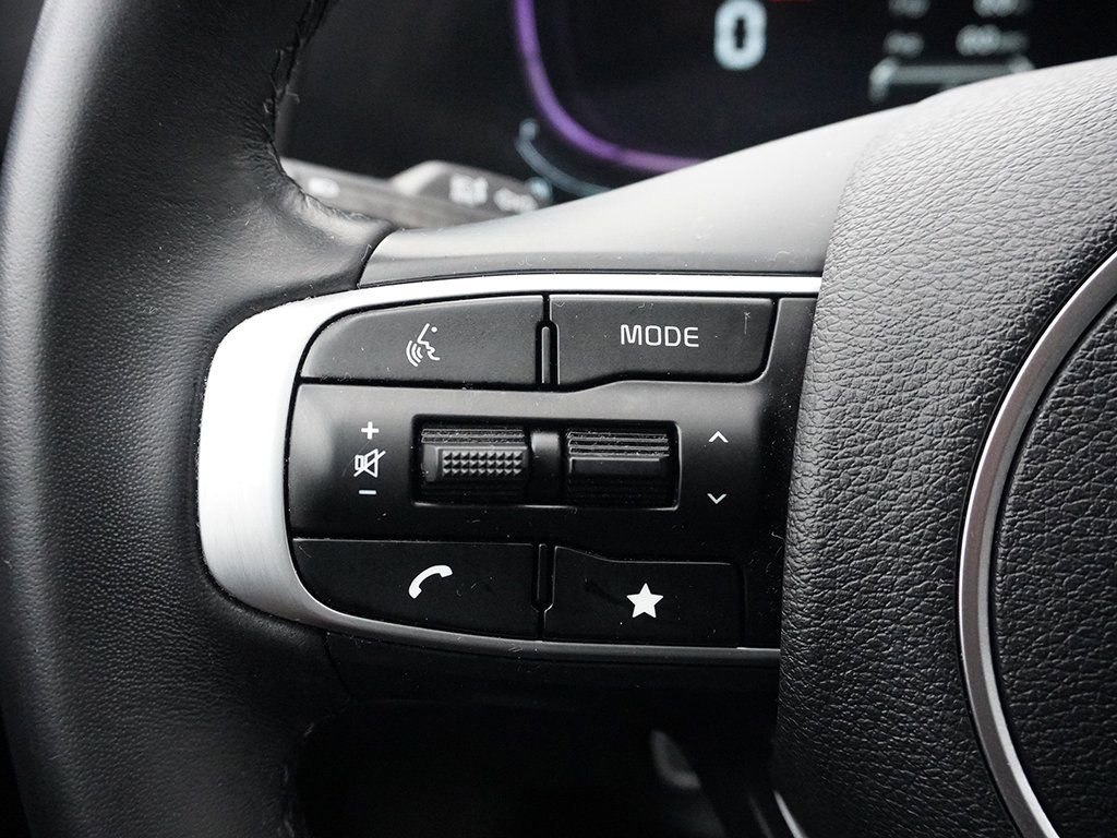 Used 2023 Kia Sportage EX image 36