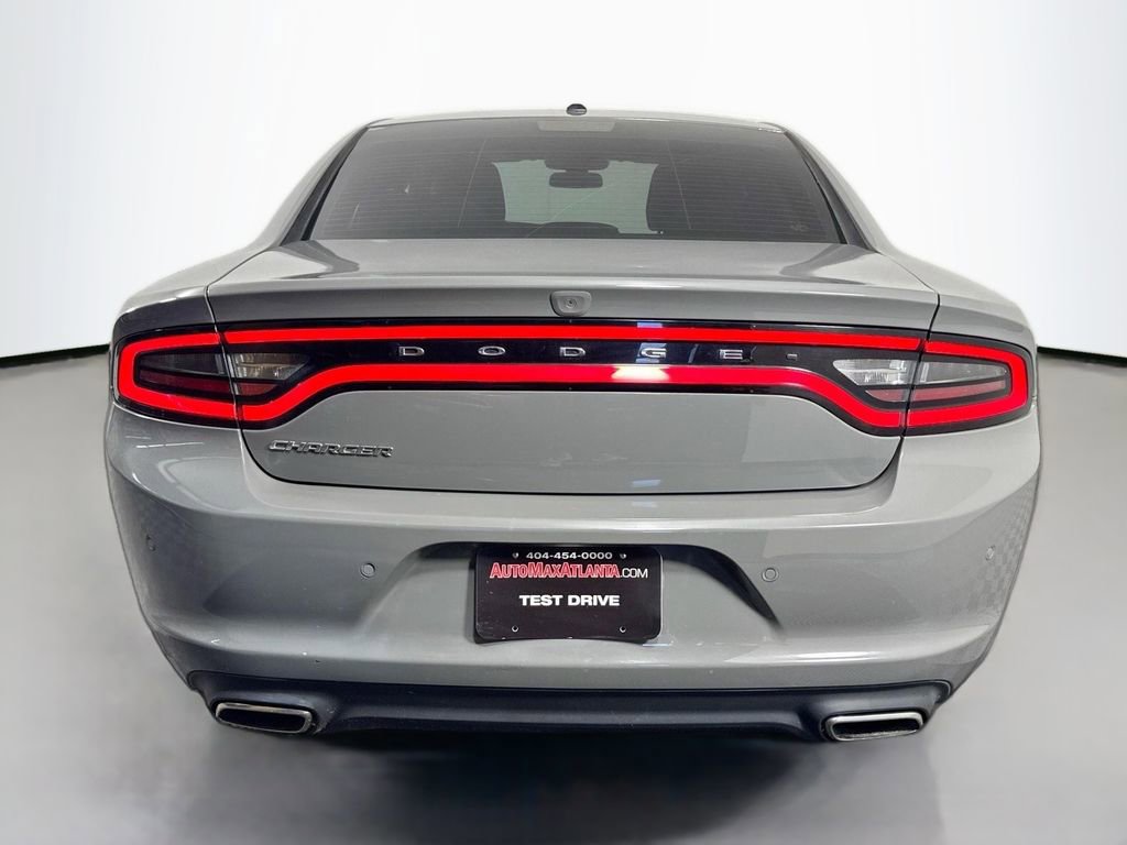 Used 2019 Dodge Charger SXT RWD image 6