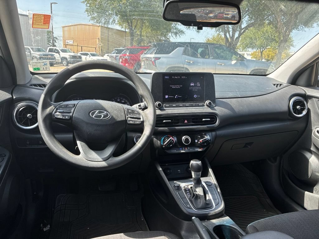 Used 2022 Hyundai Kona SEL FWD image 13