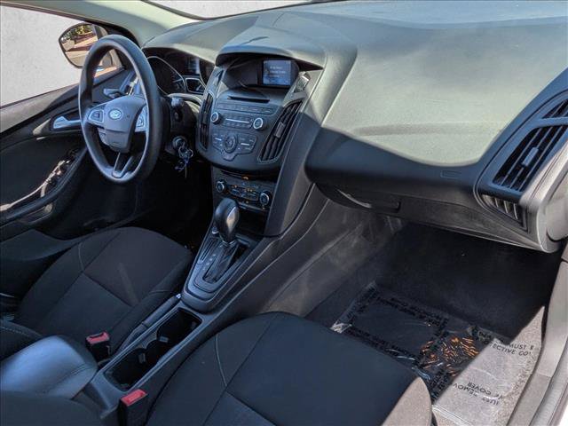 Used 2017 Ford Focus SE FWD image 20
