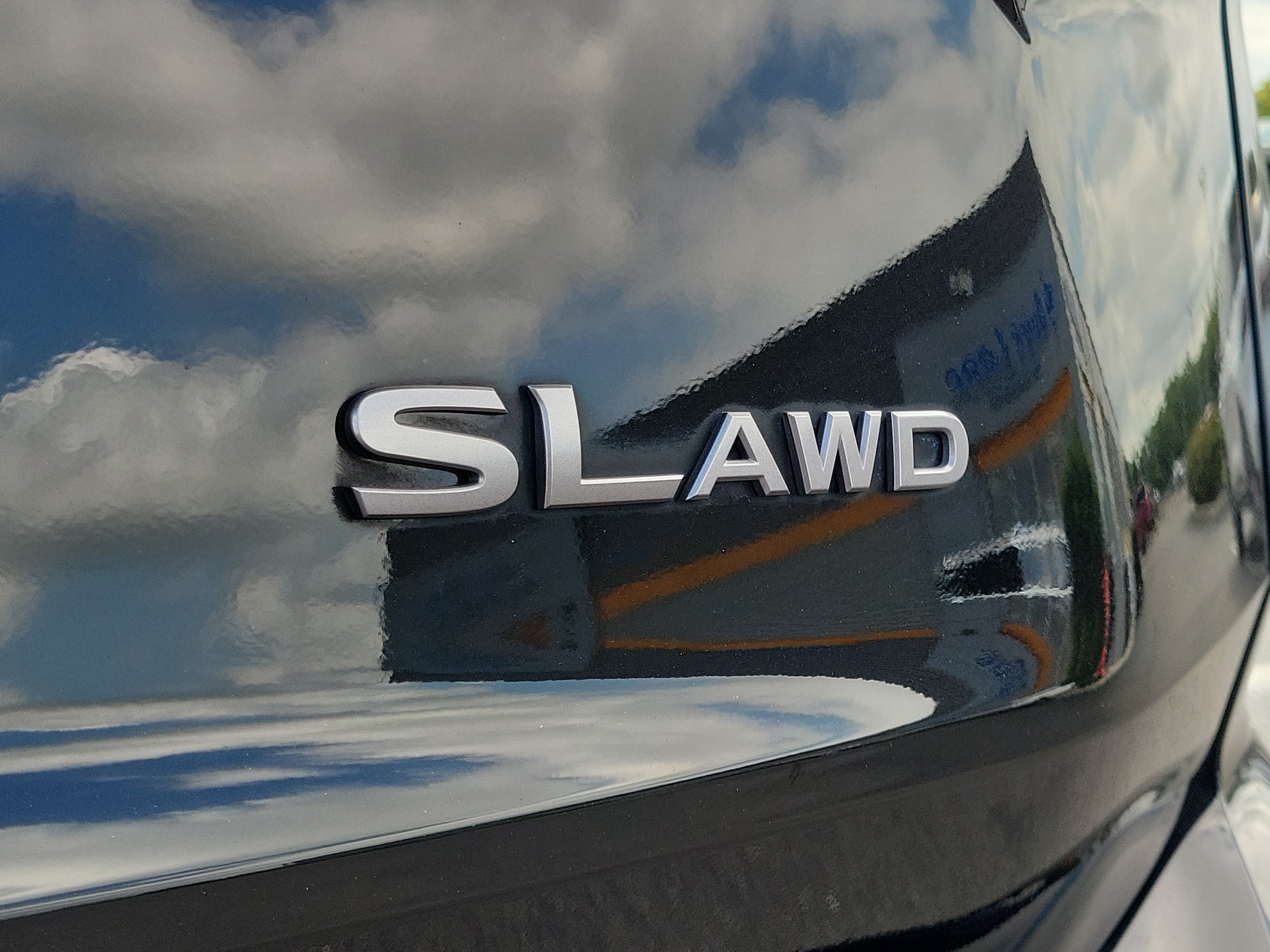 Used 2026 Nissan Rogue SL AWD/4WD image 7