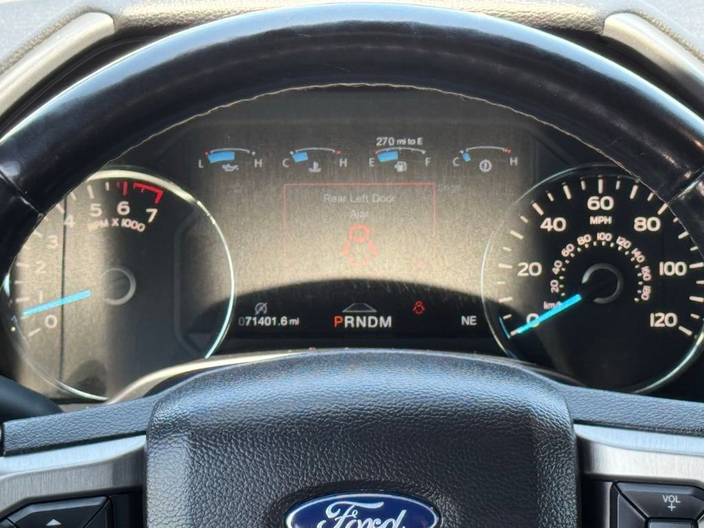 Used 2018 Ford F150 Platinum w/ Equipment Group 701A Luxury RWD image 3