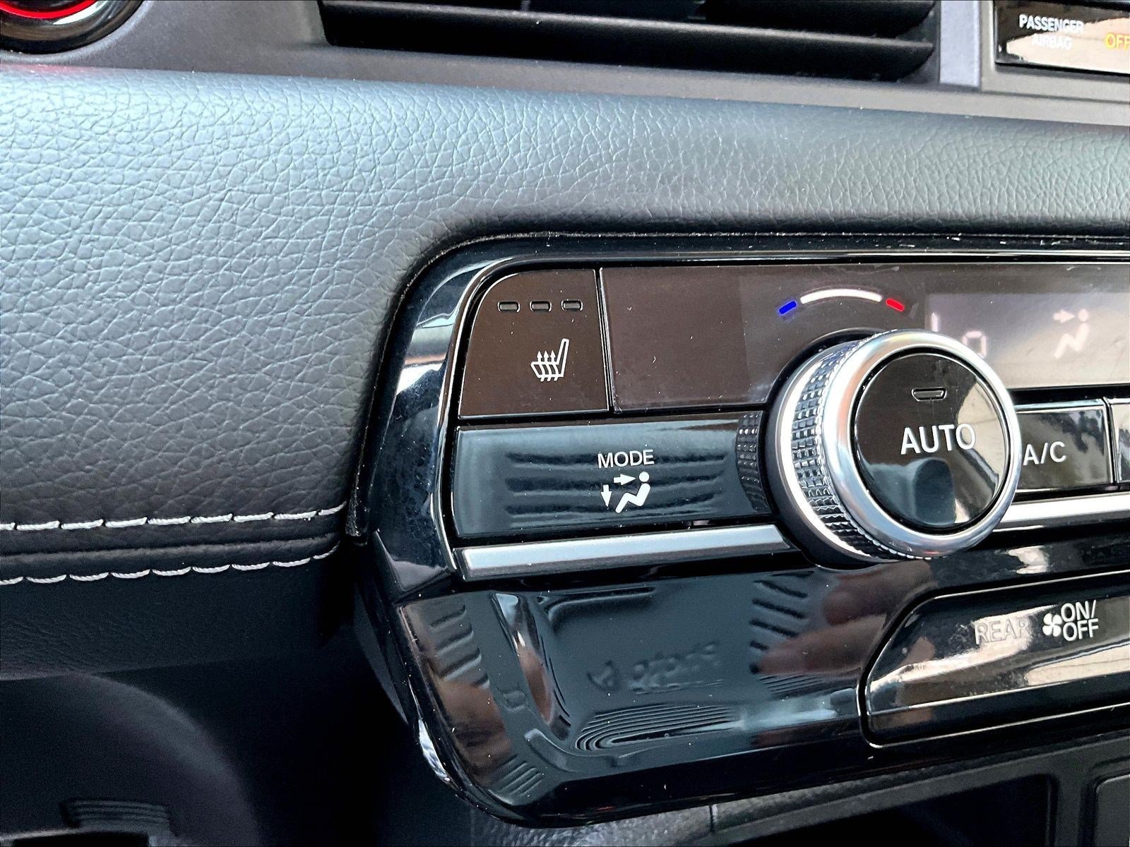 Used 2025 Honda Pilot EX-L image 36