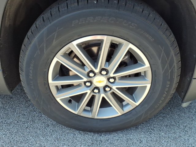 Used 2023 Chevrolet Traverse LT AWD/4WD image 11