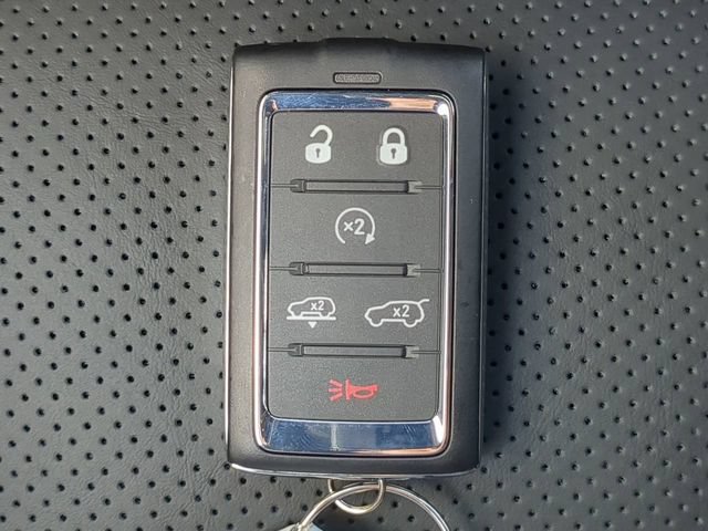New 2026 Jeep Grand Wagoneer L Summit AWD/4WD image 39