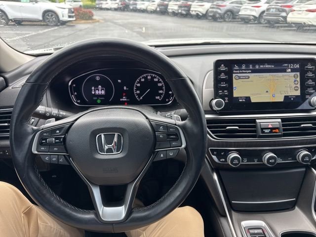 Used 2021 Honda Accord Touring image 2