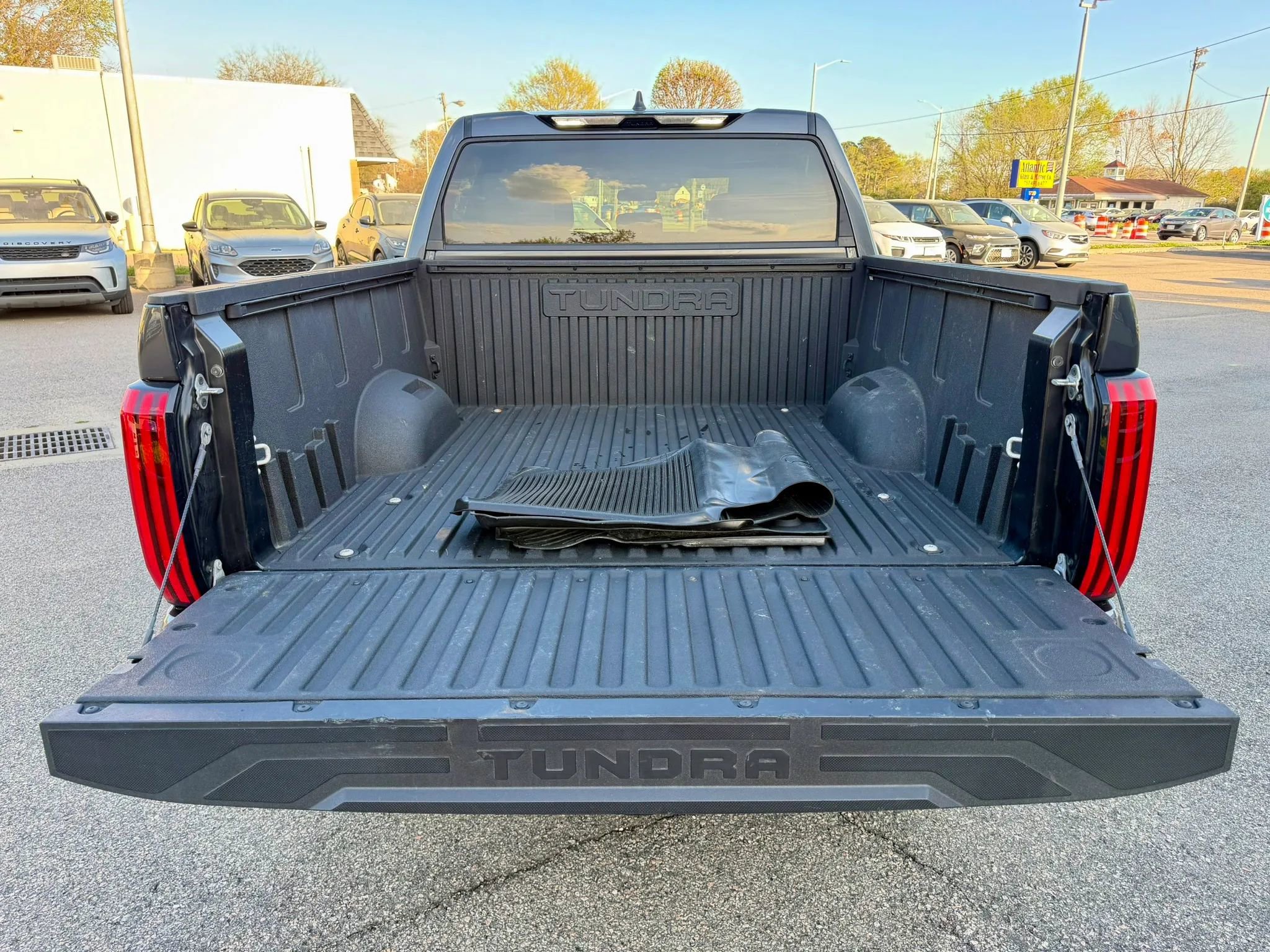Used 2025 Toyota Tundra SR5 w/ SR5 Convenience Package image 11