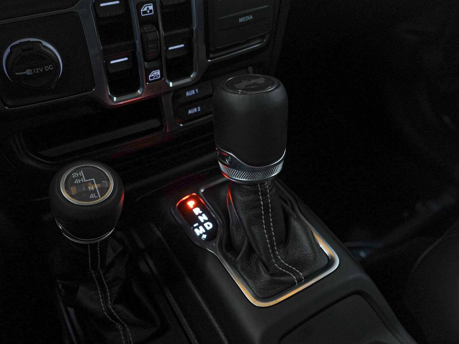 Used 2023 Jeep Wrangler Sahara w/ Cold Weather Group image 23