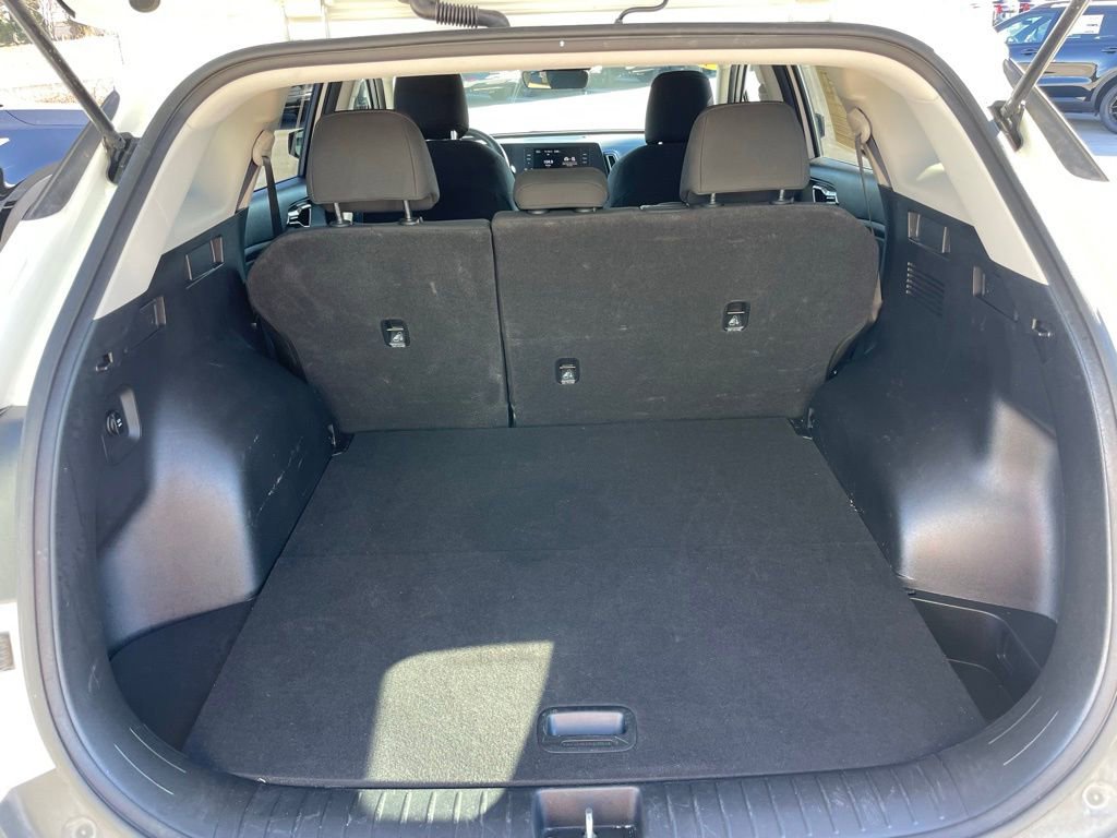 Certified 2024 Kia Sportage LX image 27
