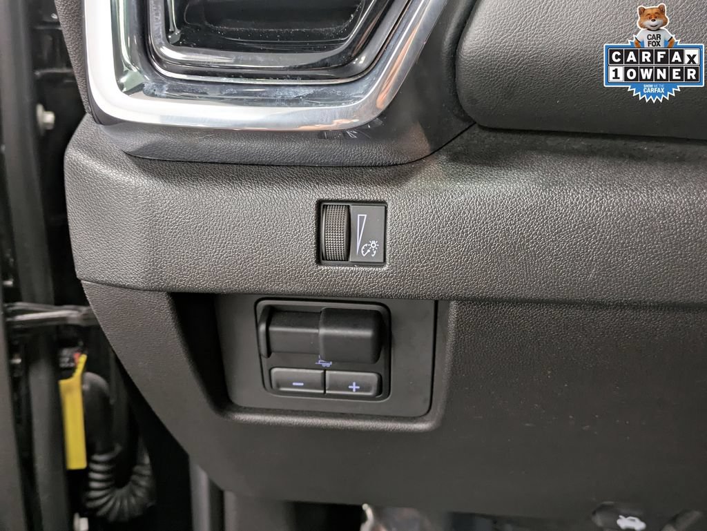 Used 2023 GMC Canyon Elevation w/ Elevation Premium Package AWD/4WD image 22