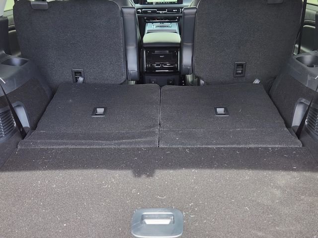 New 2026 Lincoln Aviator AWD w/ Jet Appearance Package image 17