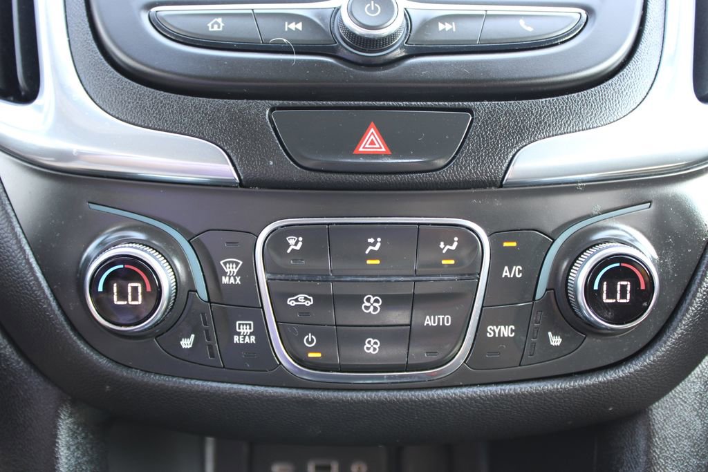 Used 2021 Chevrolet Equinox LT AWD/4WD image 43