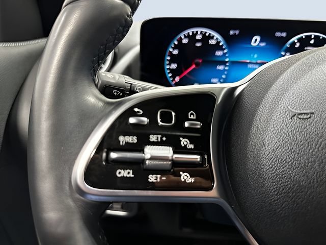 Used 2022 Mercedes-Benz GLA 250 4MATIC image 16
