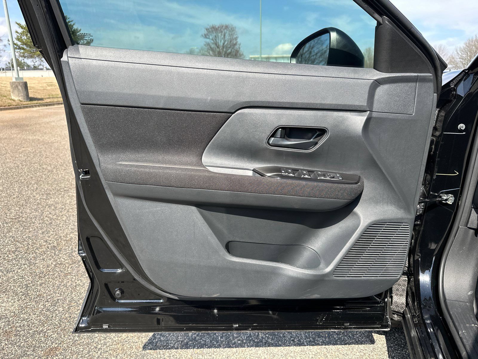 New 2026 Nissan Kicks S FWD image 10