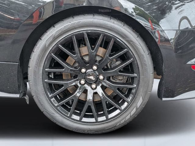 Used 2020 Ford Mustang GT Premium w/ GT Performance Package RWD image 10