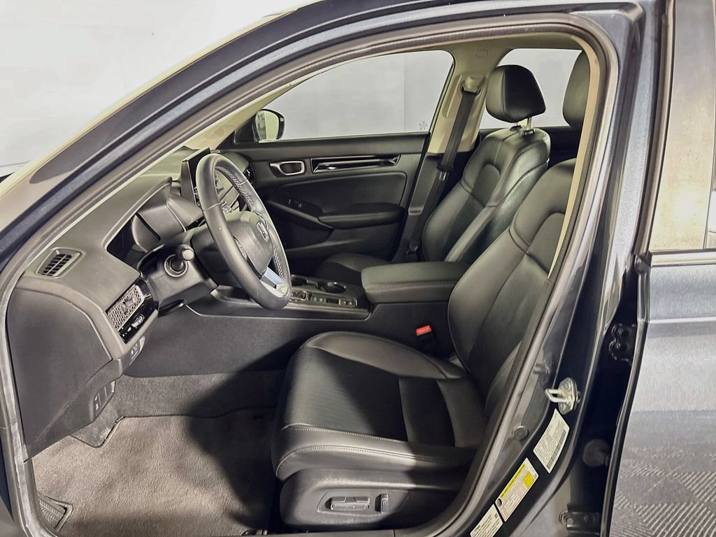 Used 2024 Honda Civic EX-L image 11