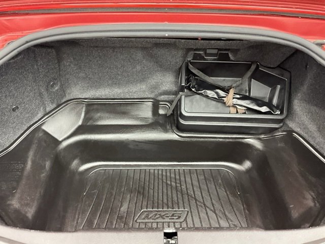 Used 2017 MAZDA MX-5 Miata RF Grand Touring image 18