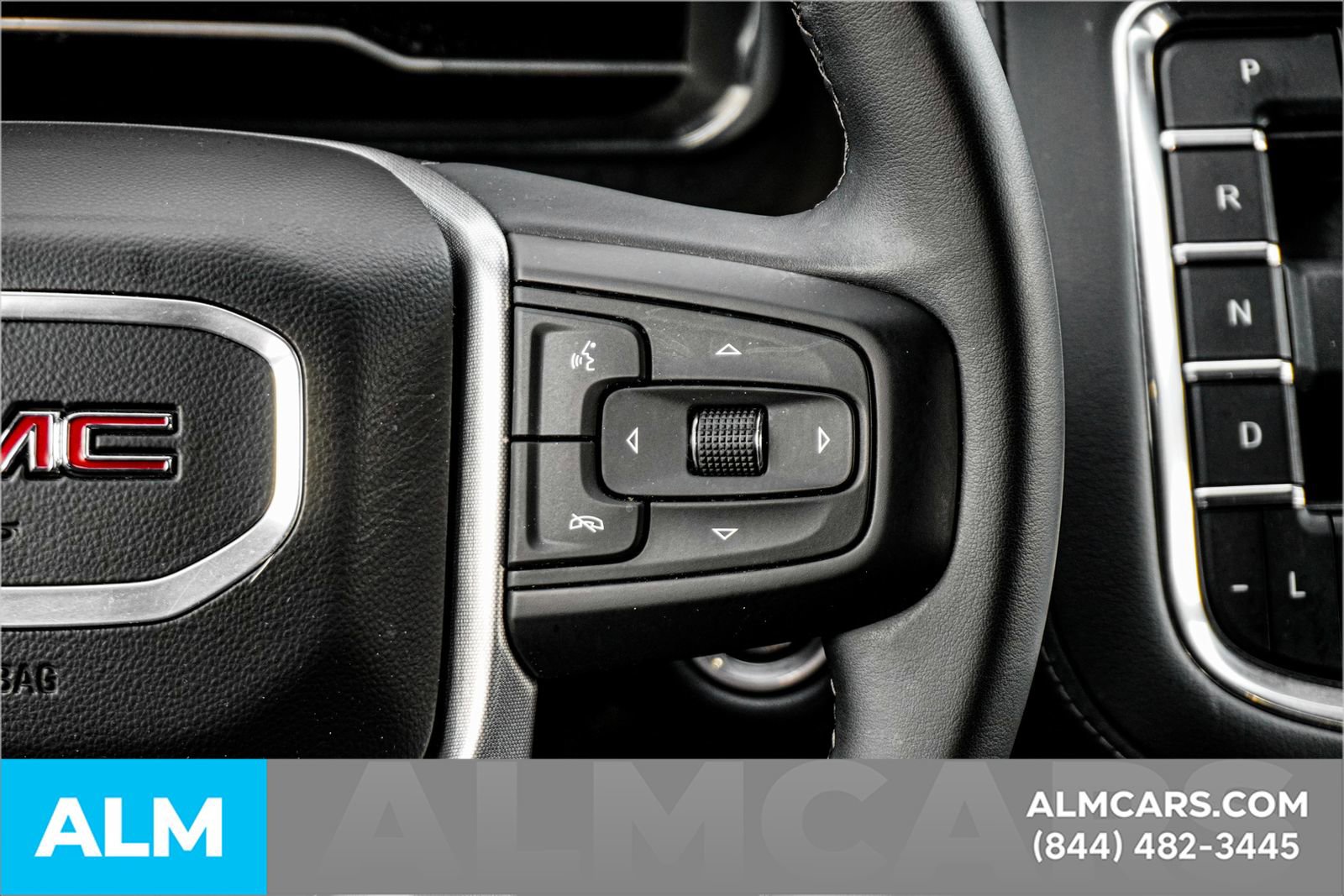 Used 2024 GMC Yukon SLE w/ LPO, Floor Liner Package image 31