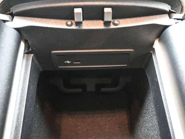 Used 2020 Mercedes-Benz GLE 350 4MATIC image 9