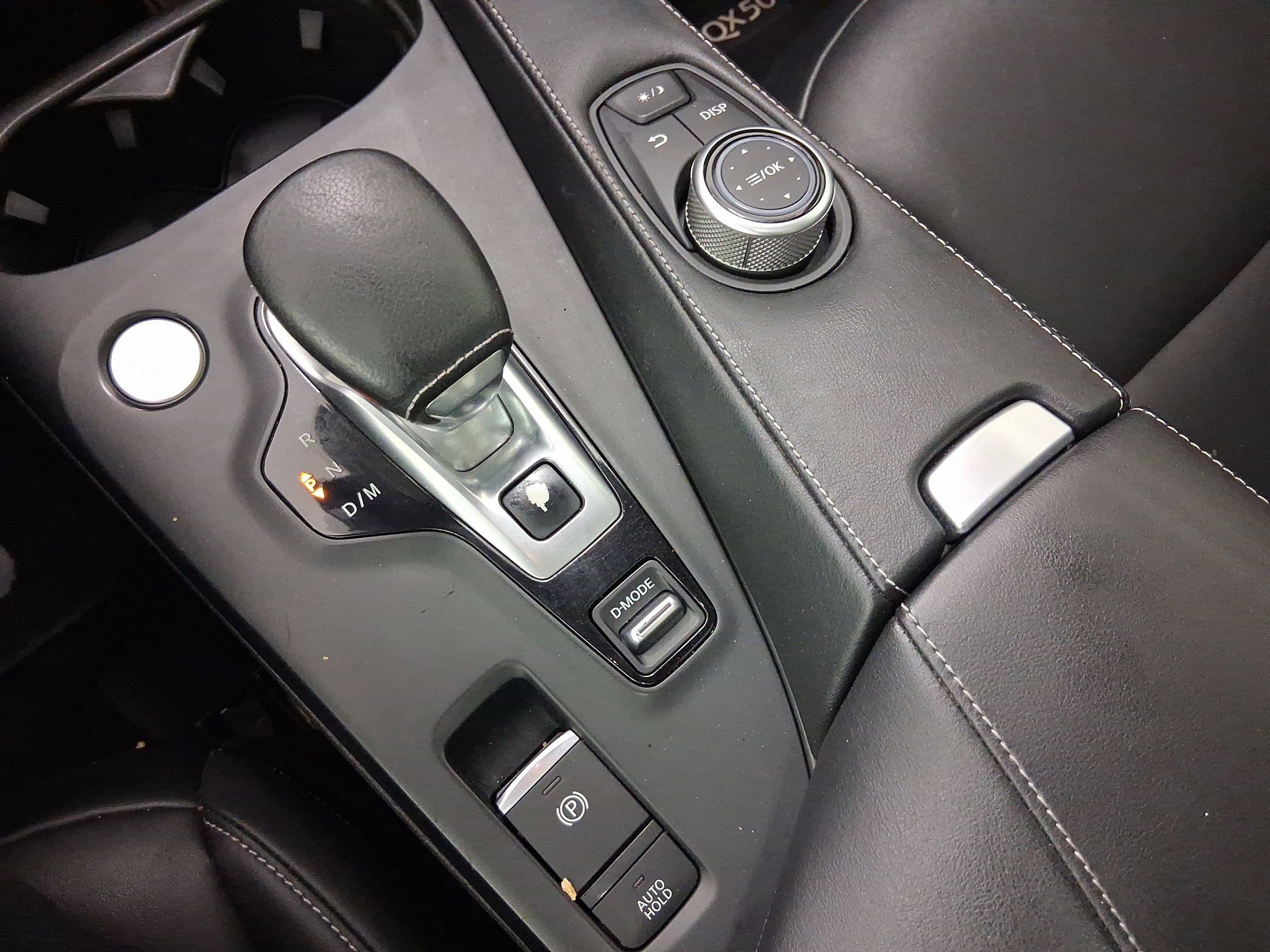 Used 2021 INFINITI QX50 Luxe w/ Appearance Package image 16