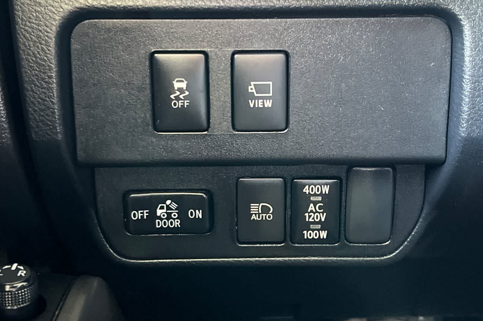 Used 2023 Toyota Tacoma TRD Sport w/ Advanced Technology Package AWD/4WD image 30