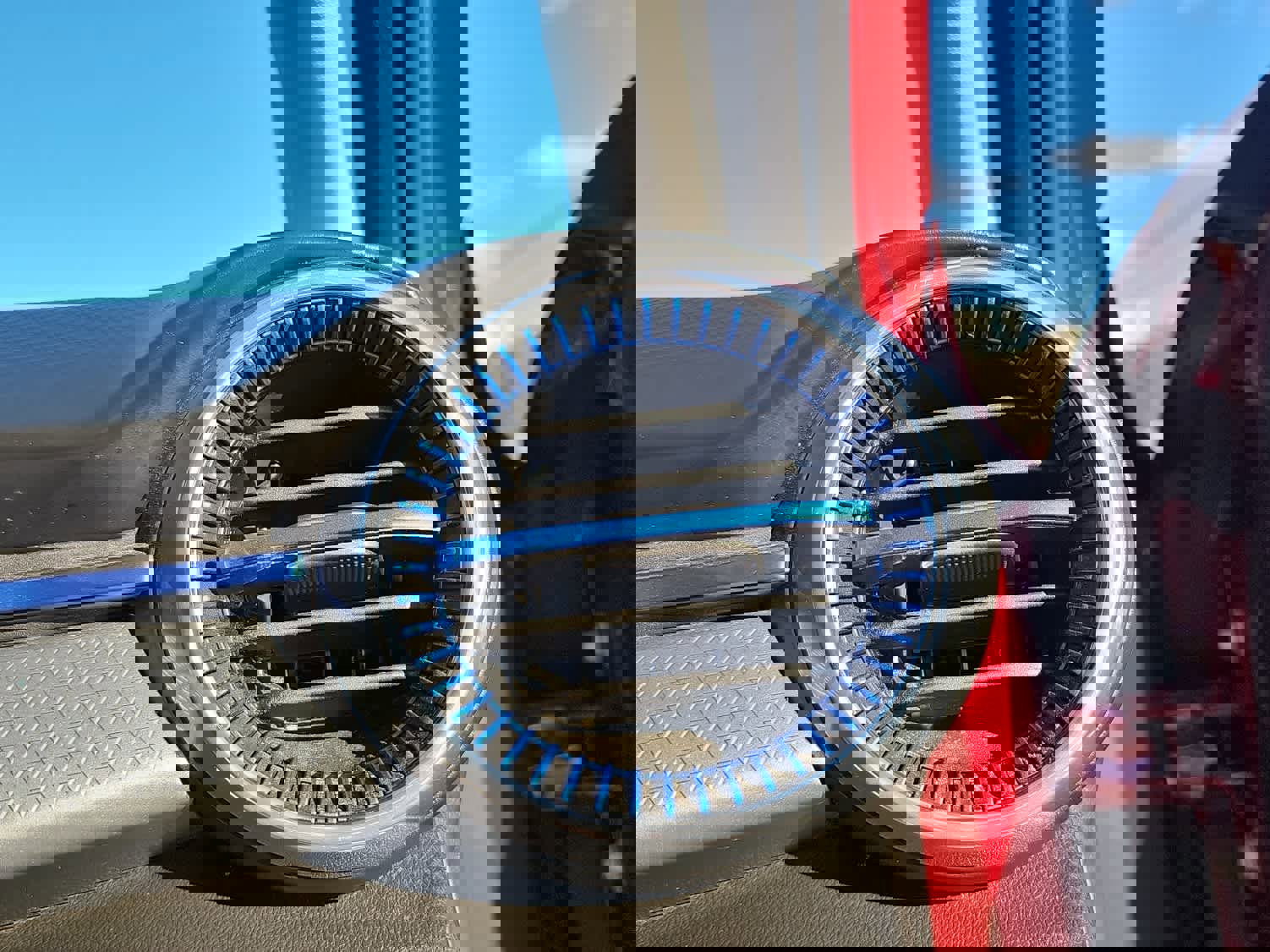 Used 2025 Chevrolet Trax LT w/ Driver Confidence Package image 30