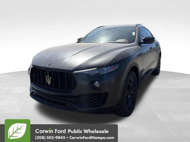 Used 2017 Maserati Levante S AWD/4WD image 29