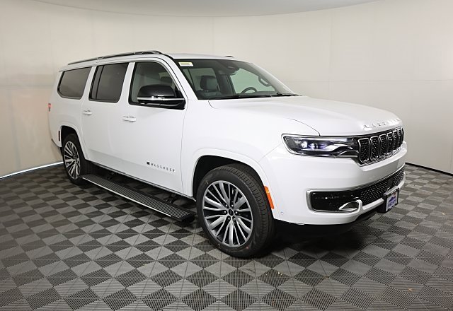 New 2025 Jeep Wagoneer L Series II image 2