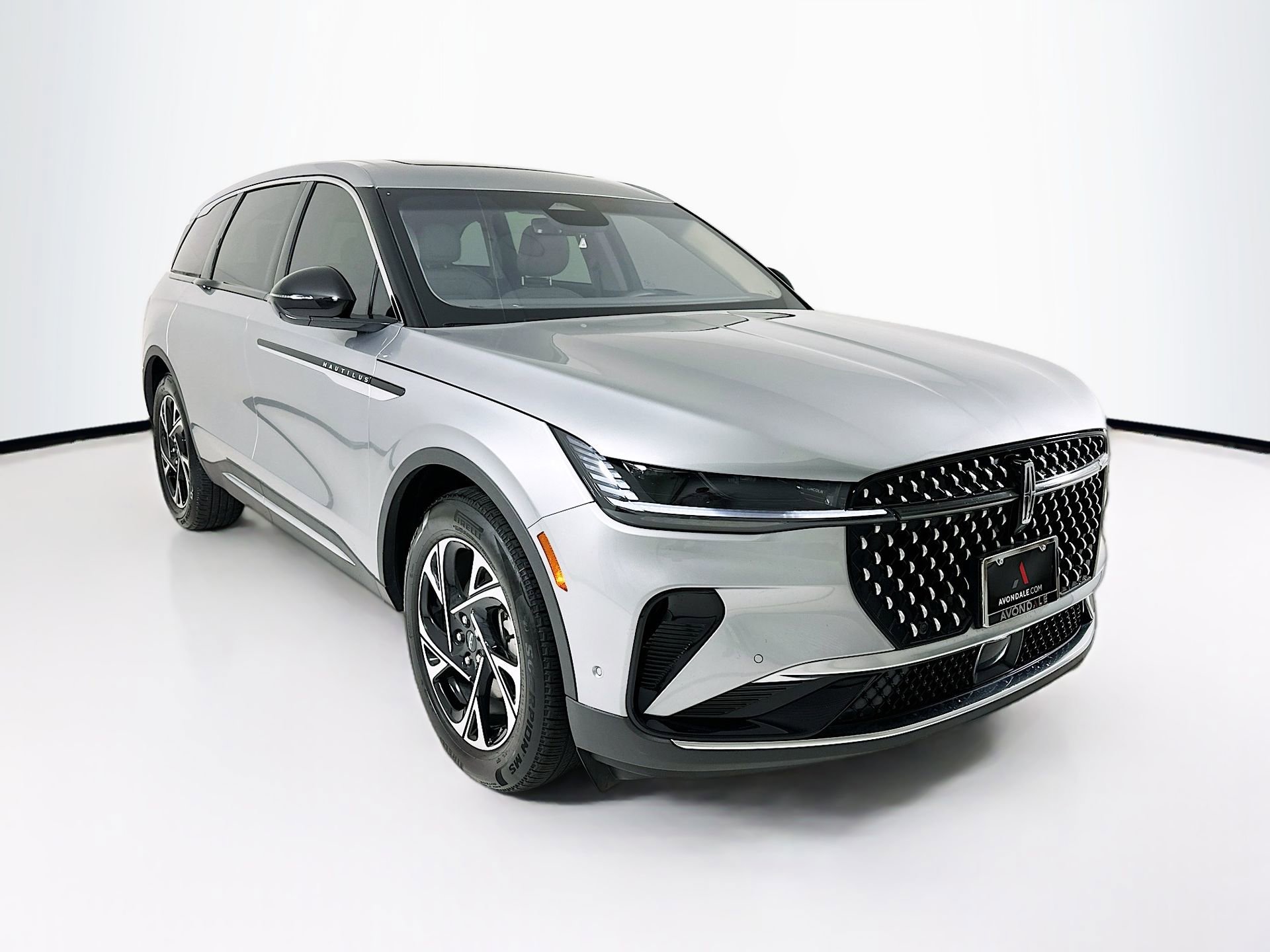 Used 2024 Lincoln Nautilus Premier w/ Equipment Group 102A image 1