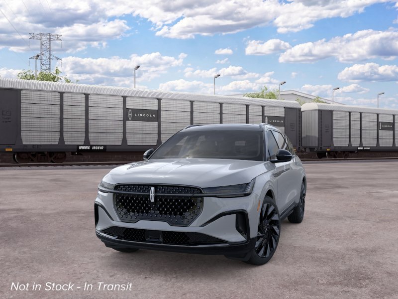 New 2026 Lincoln Nautilus Reserve AWD/4WD image 2