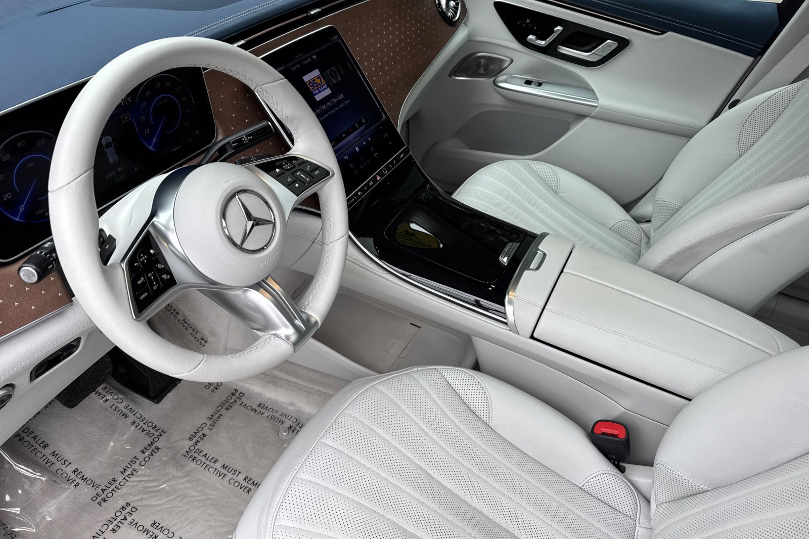 Certified 2023 Mercedes-Benz EQE 500 4MATIC SUV image 11