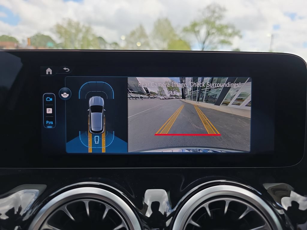 New 2026 Mercedes-Benz GLA 250 4MATIC image 24