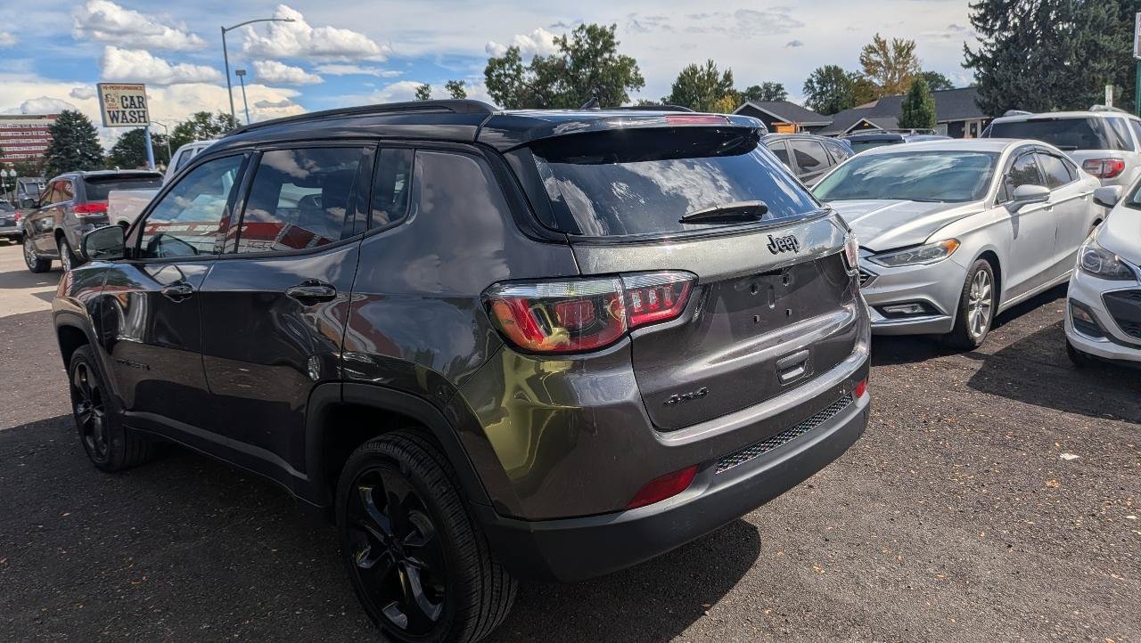 Used 2018 Jeep Compass Latitude AWD/4WD image 7