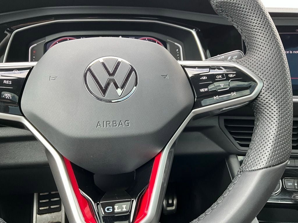 Used 2022 Volkswagen Jetta GLI Autobahn FWD image 19
