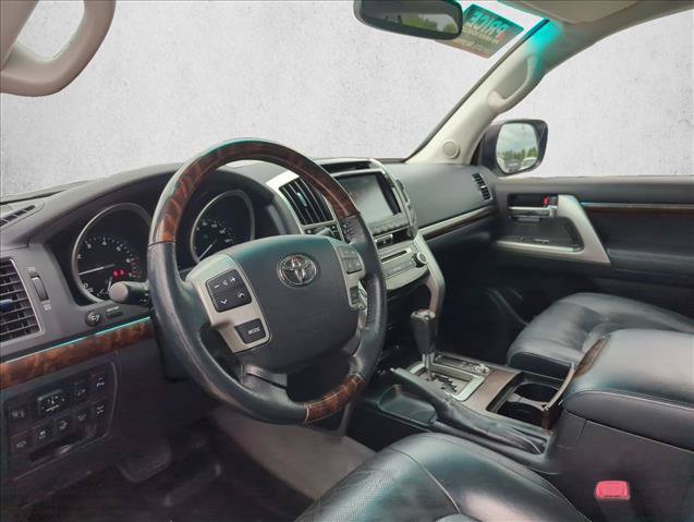 Used 2014 Toyota Land Cruiser AWD/4WD image 11