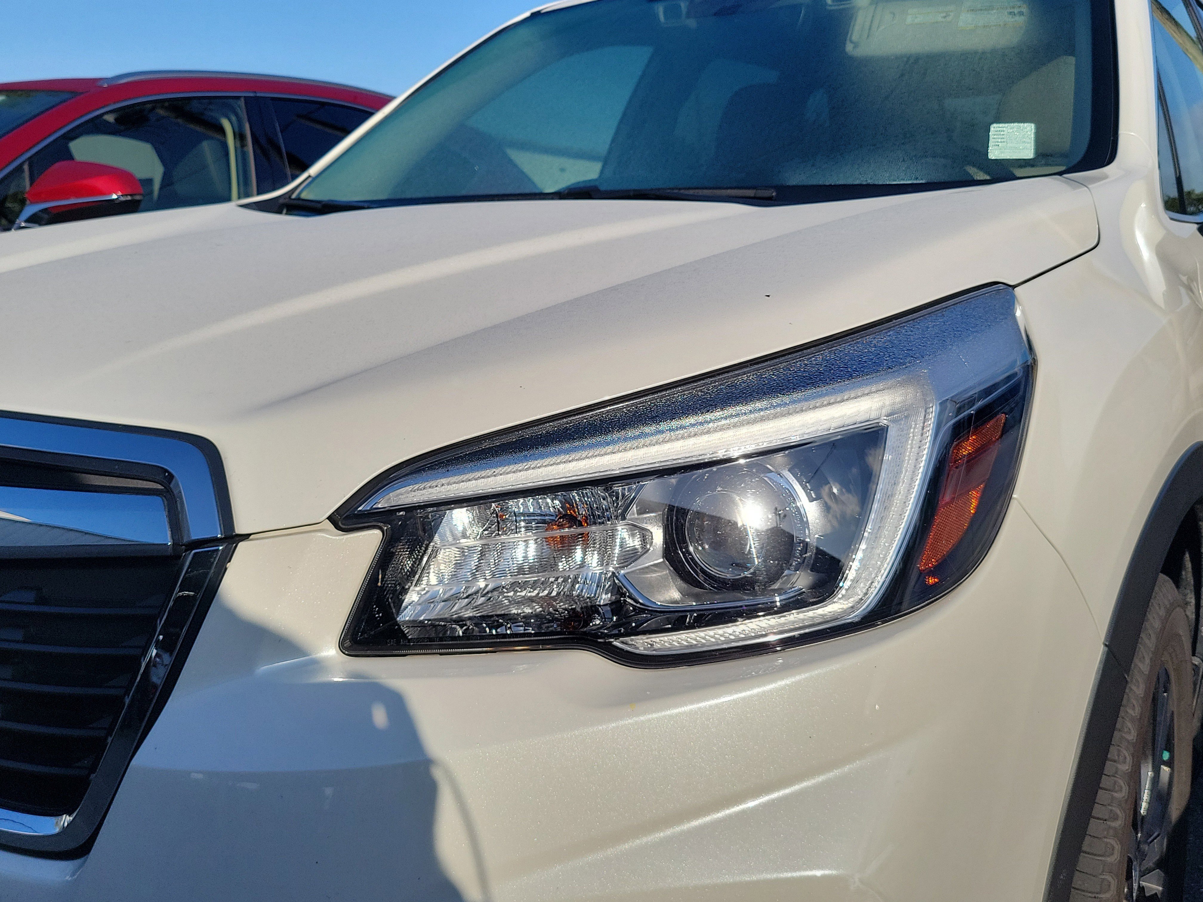 Used 2020 Subaru Forester Limited w/ Popular Package #3 image 4