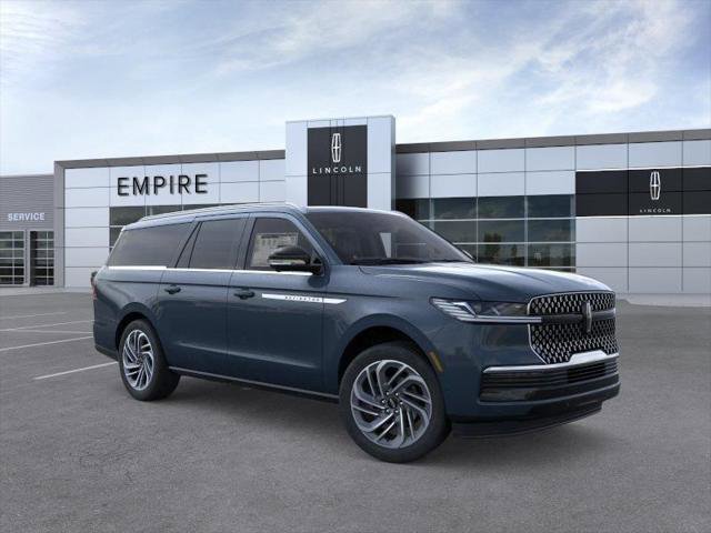New 2026 Lincoln Navigator L Reserve AWD/4WD image 7