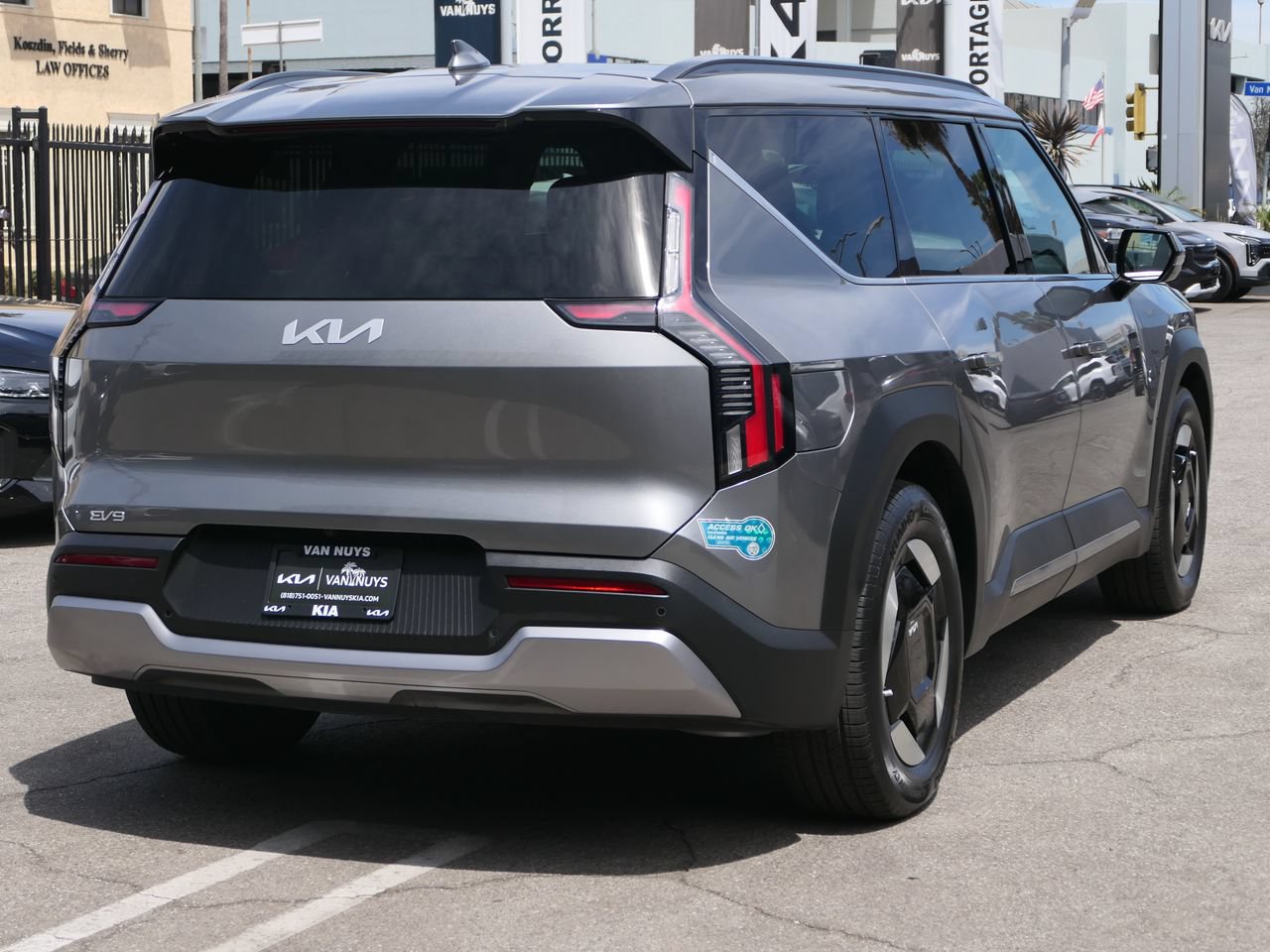 Certified 2024 Kia EV9 Wind AWD/4WD image 3